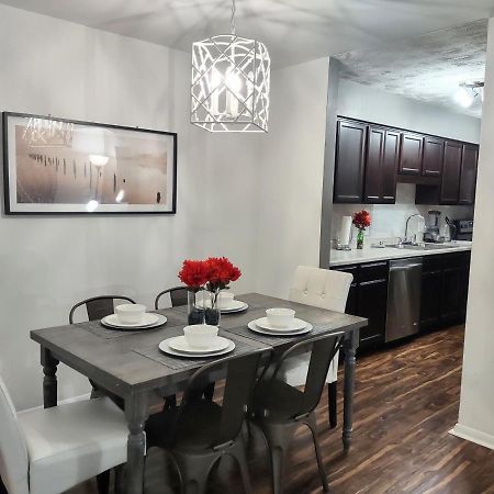 Charming Condo In Central Raleigh Eksteriør bilde